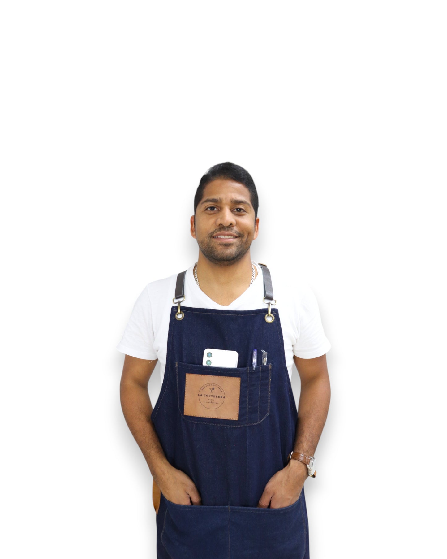 Delantal de Jean Premium Pre-lavado con Pechera  Ecopiel Personalizable | Restaurantes, Bares y Cafeterías - La Coctelera