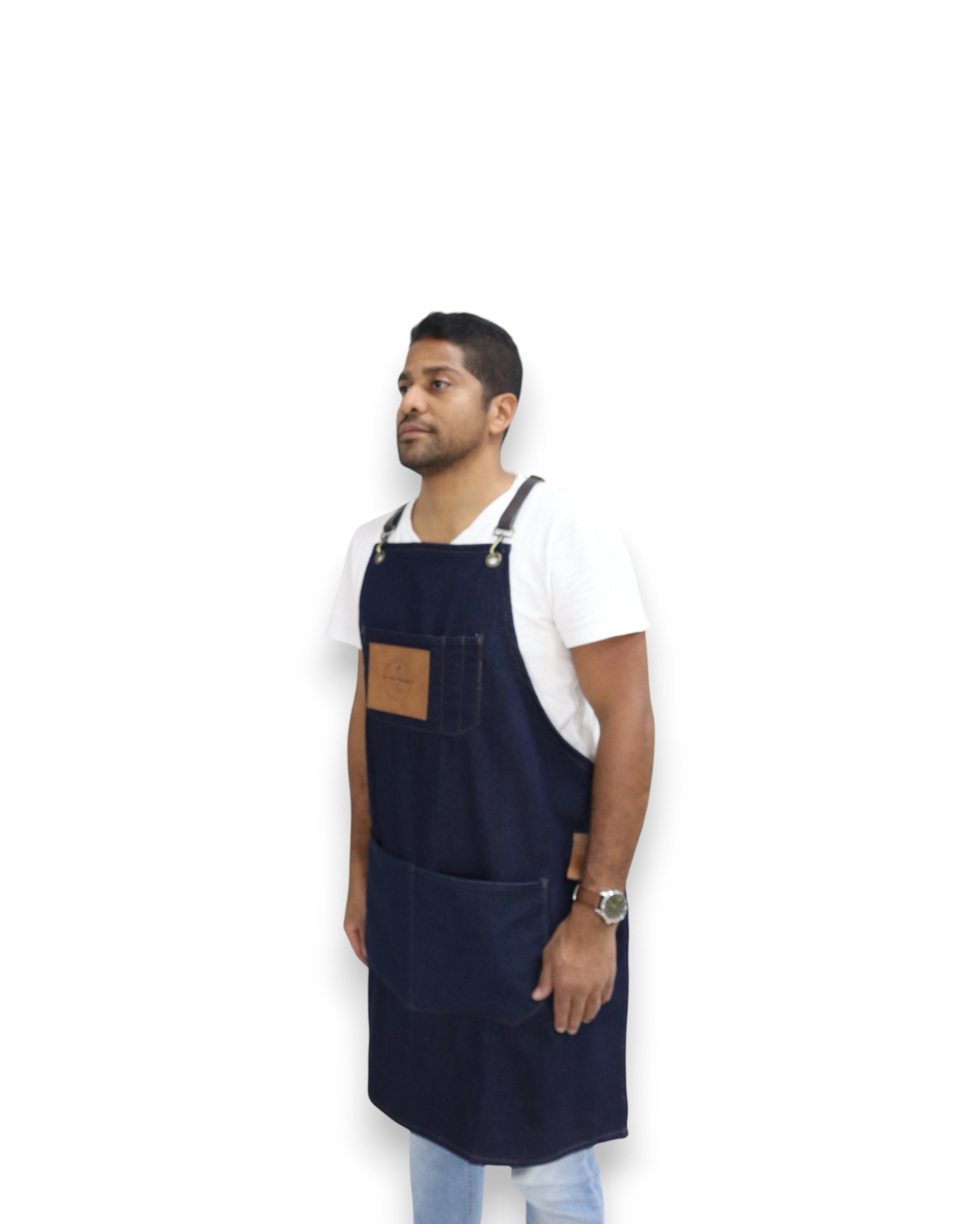 Delantal de Jean Premium Pre-lavado con Pechera  Ecopiel Personalizable | Restaurantes, Bares y Cafeterías - La Coctelera
