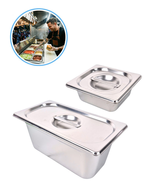 Azafate inserto GN o bandeja gastronorm de acero inoxidable  para hamburguesas y perros calientes en mesa de trabajo